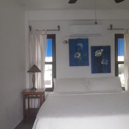 Hotel Y Restaurante Cesar Mariscos Tela Ngoại thất bức ảnh