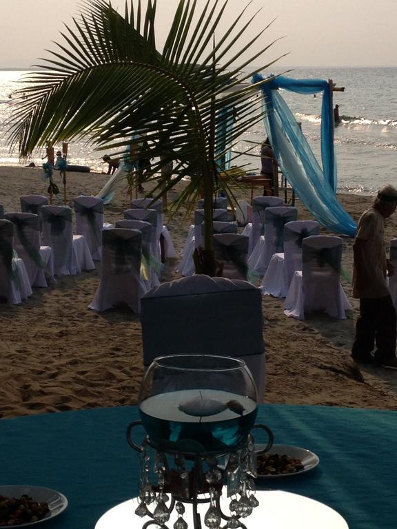 Hotel Y Restaurante Cesar Mariscos Tela Ngoại thất bức ảnh